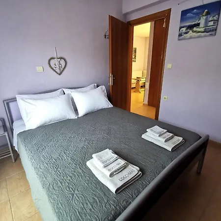 Petite Palace Fourka Chalkidiki شقة